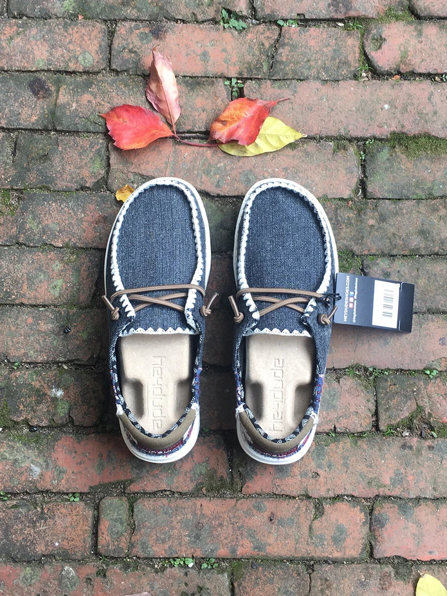 Chic Comfort Slip-On Sneakers™